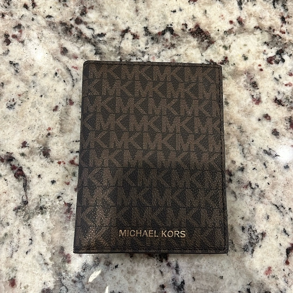 Michael Kors Passport Cover